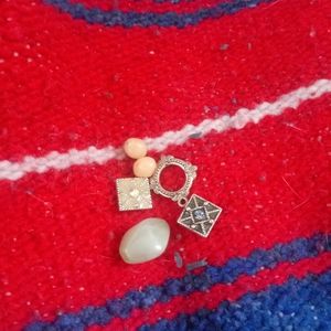 Beads for necklaces and bracelets